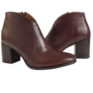 Frye Nora brown leather ankle boots